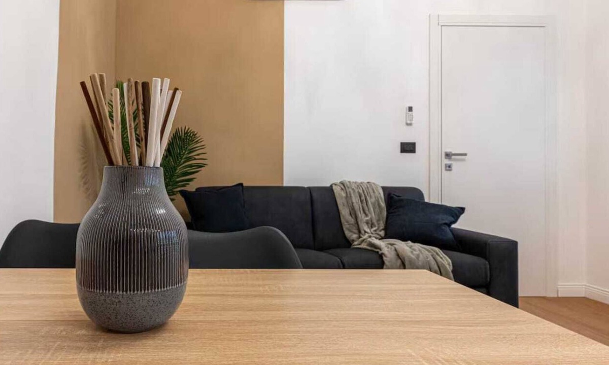 Vanchiglietta Apartment | [Turin-Centre] Loft for 4 people with private garden