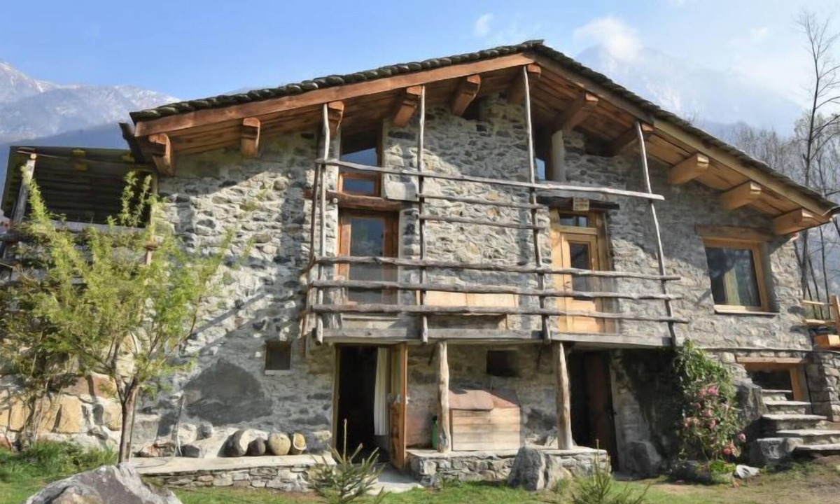 Valtellina House | Vacation home Stua di Sfruz in Bergell (Italien) - 2 persons, 1 bedrooms