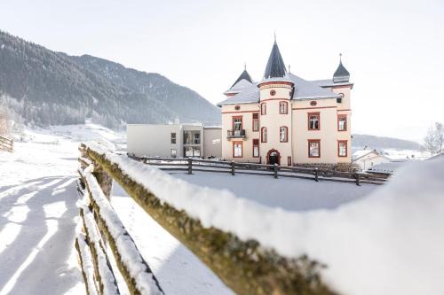 St. Valentin auf der Haide Hotel | Villa Waldkönigin