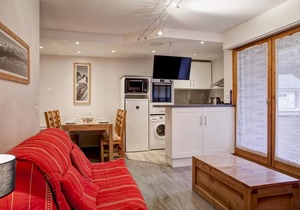 50m from resort center, 3rd floor, balcony, 53m², Brides Les Bains