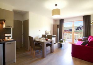 Appartement de Montagne Cosy avec Balcon + Wi-Fi