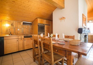 Diure 222, quiet, central location