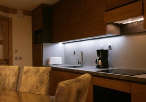 Wifi, 50m from resort center, fitness, swimming pool, sauna, hammam, balcony, tv, ski locker, 80m²