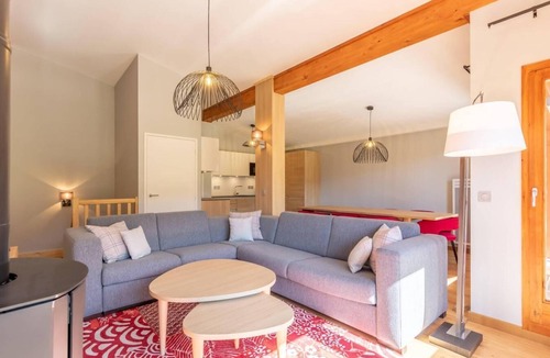 Arc-1800 Apartment | 10th floor, view ski slopes, fitness, swimming pool, sauna, hammam, balcony, fireplace or stove, tv
