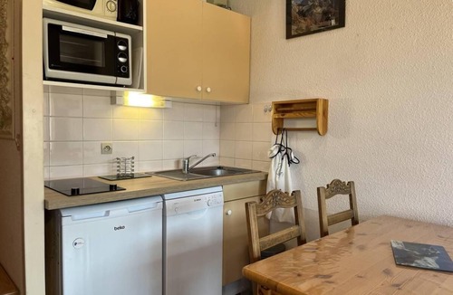 Vallandry Apartment | 130m from resort center, 2nd floor, balcony, tv, 47m², Peisey-Vallandry