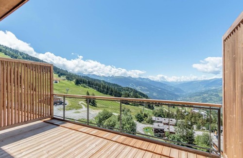 Arc-1600 Apartment | 1st floor, view panoramic, fitness, swimming pool, sauna, hammam, terrace, ski locker, 60m²