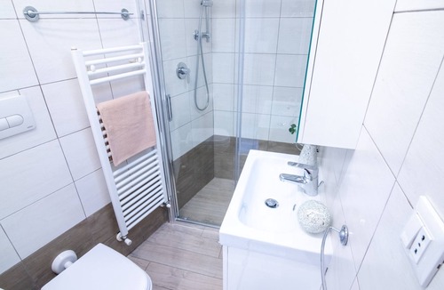 Peschiera del Garda Apartment | 3x Appartamento with free wifi and balcony