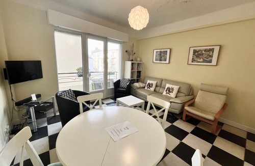 Le Suquet Apartment | 45 clemenceau