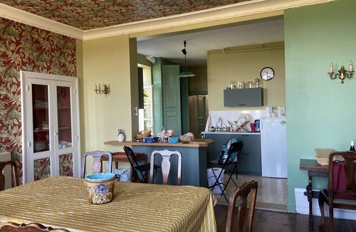 Busset House | A spacious house ideal for vacations with family or friends, or for working remotely