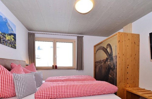 Riezlern Apartment | Alpine Chalet - 1 living room, 2 bedrooms, shower / WC - Fontain's Hus