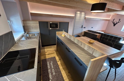 Livigno Apartment | Apartment '1 Trilocale' with Mountain View, Balcony and Wi-Fi
