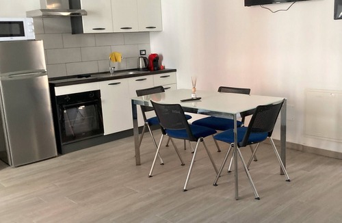 Delebio Apartment | Apartment 'Blu' with Wi-Fi and Air Conditioning