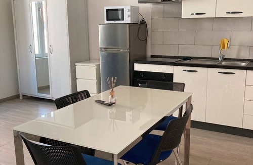 Delebio Apartment | Apartment 'Blu' with Wi-Fi and Air Conditioning