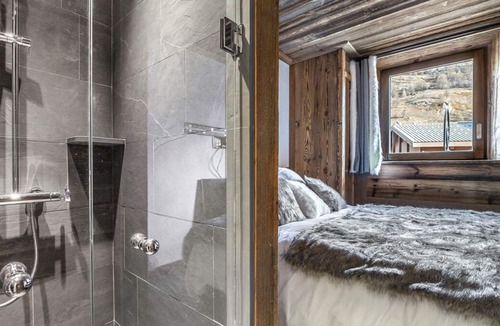 Val-d'Isere Villa | Apartment Felice - Three Bedroom Villa, Sleeps 6