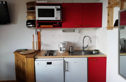 Vallandry Apartment | Apartment for 4 people in Vallandry, near the slopes and shops