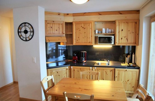 Saint-Pierre-de-Clages Apartment | Apartment in the heart of valley