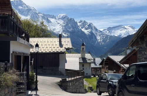 Bozel Apartment | Apartment in Tincave overlooking Courchevel and the Vanoise Park