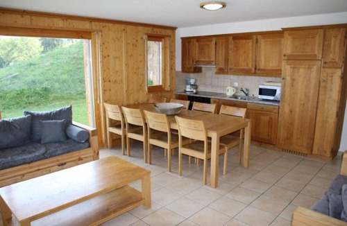 Nendaz Apartment | Apartment in Veysonnaz near Ski Lift