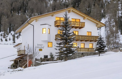 Malles Venosta Apartment | Apartment 'Inner Glieshof St. Sebastian' with Mountain View, Sunny South Balcony & Free Wi-Fi
