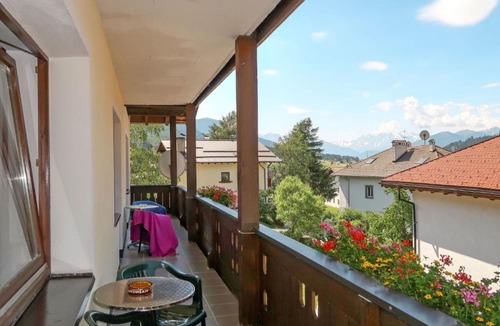 St. Valentin auf der Haide Apartment | Apartment Haupthaus Schönblick - SVH121 by Interhome