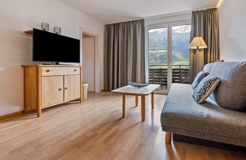Silandro Apartment | Apartment 'Kortscherhof Apt 2-2' with Mountain View, Shared Garden and Wi-Fi
