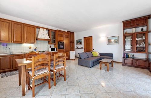 Dongo Apartment | Apartment 'Lago' with Mountain View, Private Terrace and Wi-Fi