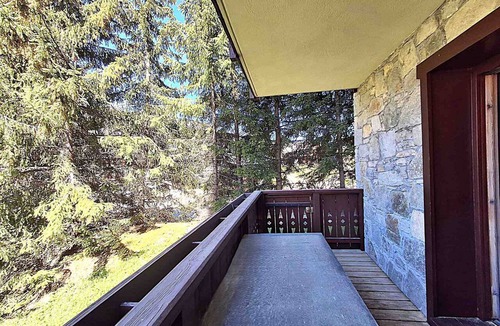 Meribel Village Apartment | Apartment mountain view - 6 guests