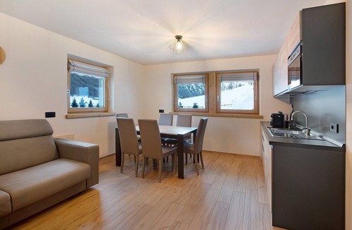 Valtellina Apartment | Apartment 'Palipert Nature House' with Mountain View, Shared Garden and Wi-Fi