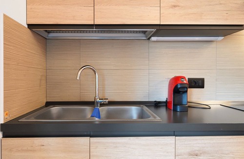 Romeno Apartment | Apartment 'Piano Terra 2' with Mountain View, Private Terrace and Wi-Fi