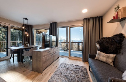 Avelengo Apartment | Apartment 'Piz Aich Natur Chalet Panorama' with Mountain View, Balcony and Wi-Fi