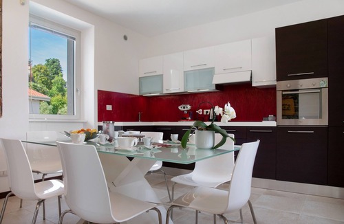 Profare Apartment | Apartment 'Residenza La Fonte First Floor' with Private Balcony and Mountain View