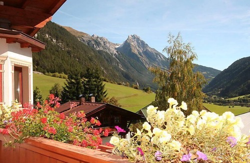 Pettneu am Arlberg Apartment | Apartment Werner by Interhome