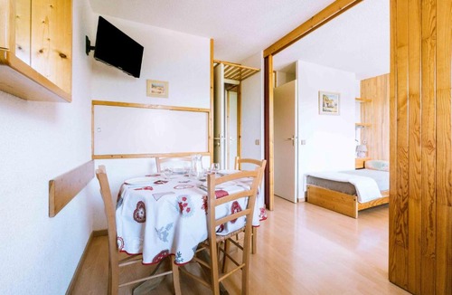 Macot-la-Plagne Apartment | Appart res zig zag centre station