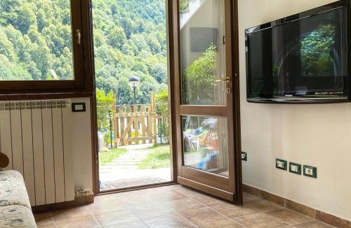 Valtellina Apartment | Appartamento con Giardino e Vista sulla Valmalenco