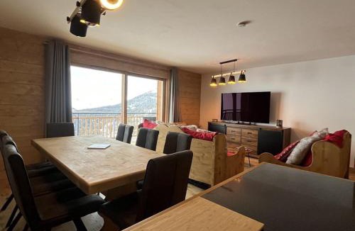 Plagne Centre Apartment | Appartement Haut de Gamme 6 Pers, Parking Privé, Plagne Centre - FR-1-351-241