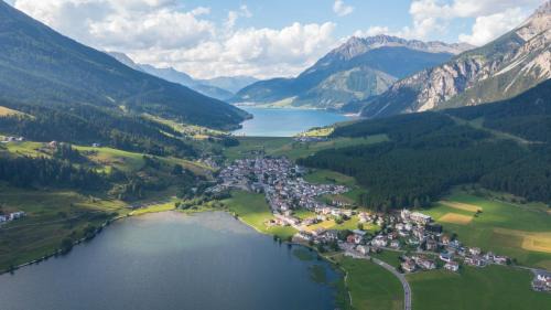 St. Valentin auf der Haide Apartment | AquaVista Lakeside Apartments