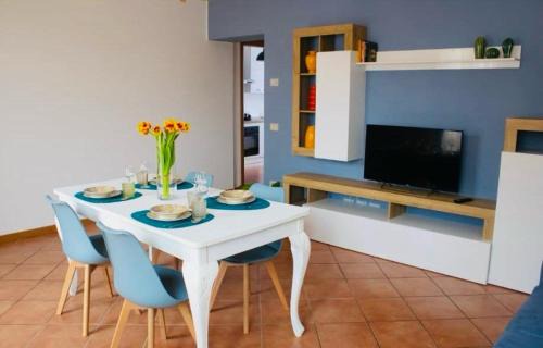 Clusane Apartment | AR House