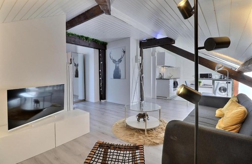 Les Savoises Apartment | Attique Studio A