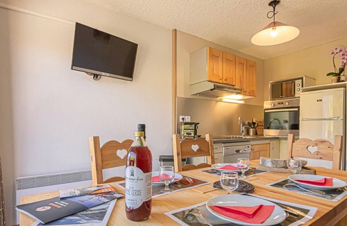 Aussois Apartment | Aussois - 2-room Apt, 6 guests, Terrace, WIFI, Pets allowed