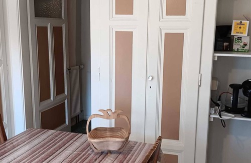 Lyaud House | Authentic village house in a field, pond and farm animals