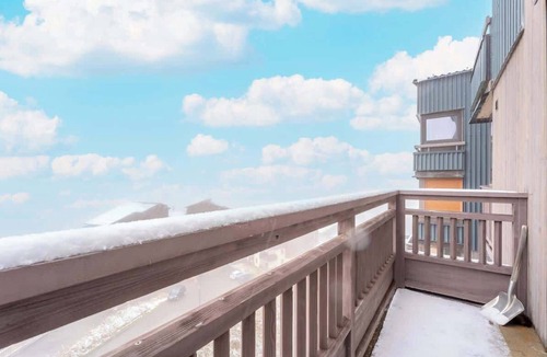 Reberty Apartment | Balcony Ski-In/Ski-Out with View