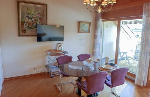 Montana Apartment | Beautiful apartment for 2 guests with WIFI, TV, balcony, pets allowed and panoramic view