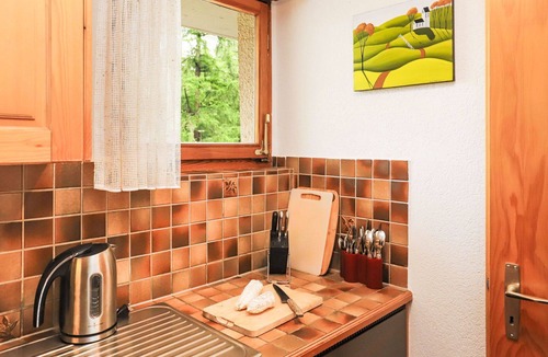 Noveli Apartment | Beautiful apartment for 6 guests with WIFI, TV, balcony and pets allowed