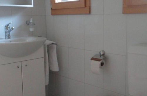 Kandersteg Apartment | Beautiful apartment for 7 guests with WIFI, TV and parking