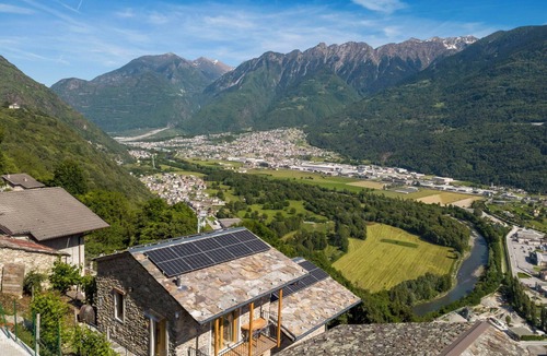 Civo Apartment | Beautiful apartment for 3 people with WIFI, hot tub, A/C, TV and terrace