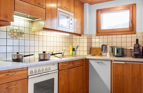 Graechen Apartment | Beautiful apartment for 4 people with WIFI, TV, patio and pets allowed