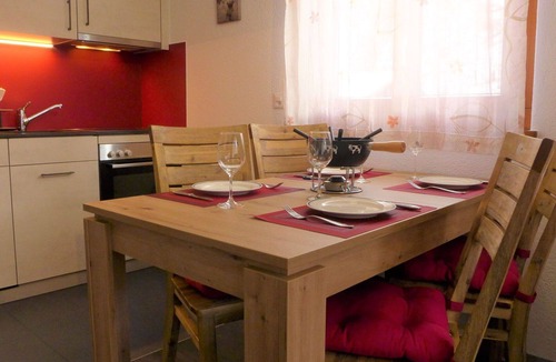 Zermatt Apartment | Beautiful apartment for 4 guests with WIFI, TV and terrace