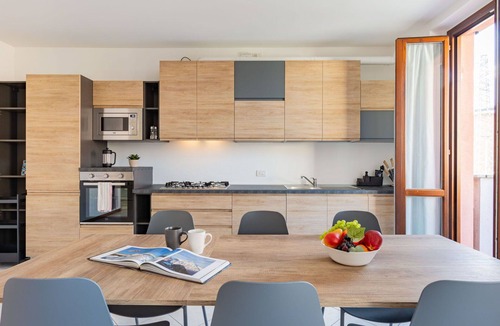 Dervio Apartment | Beautiful apartment for 6 people with WIFI, TV, balcony and pets allowed