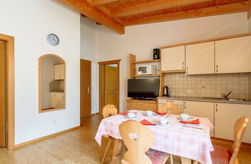 Solda Apartment | Beautiful apartment for 5 people with WIFI, TV, terrace, pets allowed and panoramic view