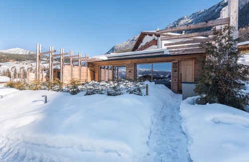 Castelrotto Ski Chalet | Beautiful Holiday Apartment "Aura Chalets No 4" with Mountain View, Wi-Fi & Garden